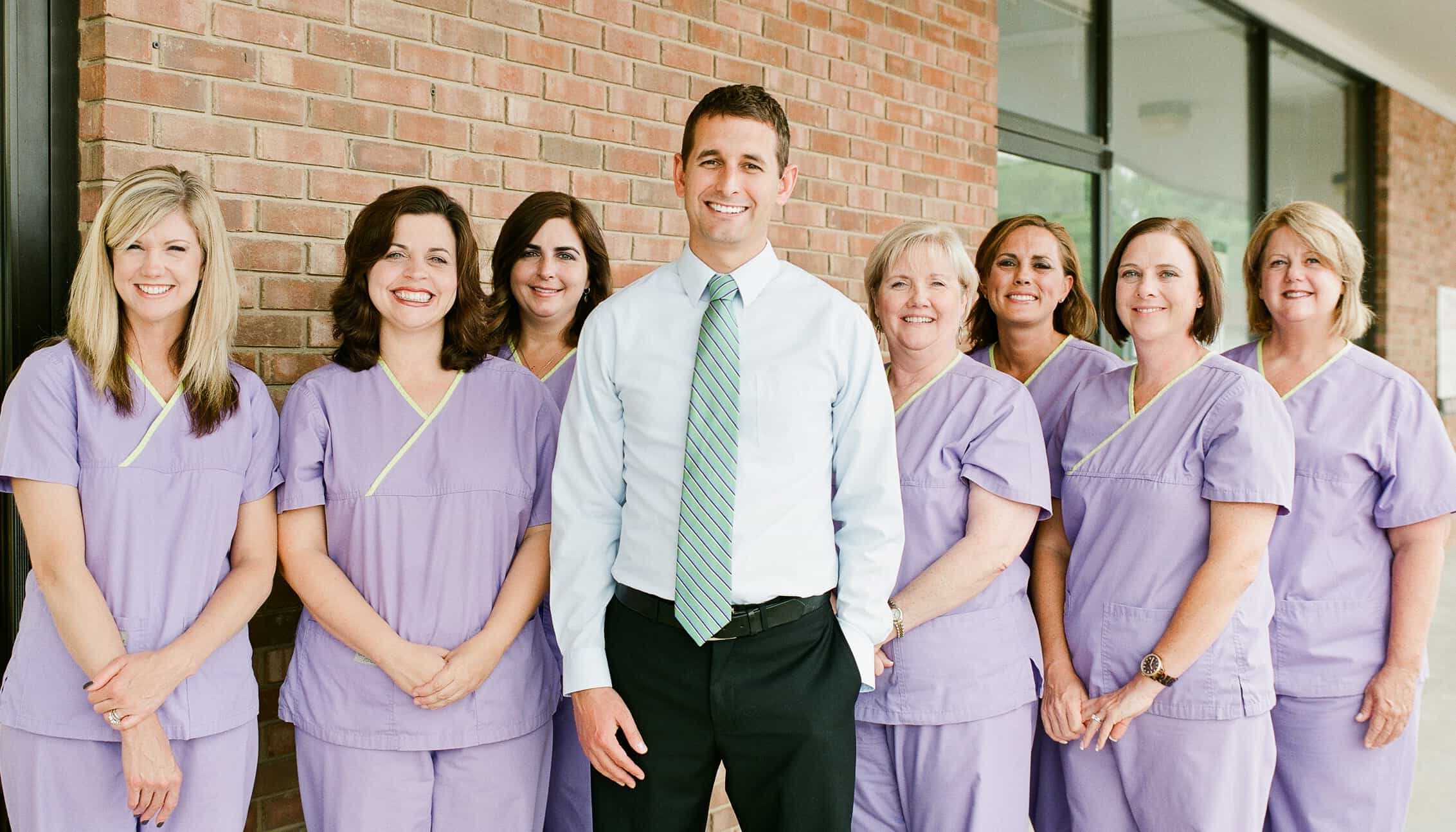 How to Choose The Right Dentist? Sampson Dentistry In Hoover Alabama